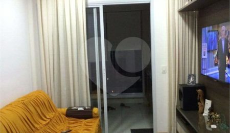 Apartamento à venda com 3 quartos, sendo 1 suíte, em Parque Reboucas, São Paulo, SP
