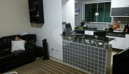 Casa à venda com 2 suítes no condomínio Villagio Salvador, São Paulo - SP