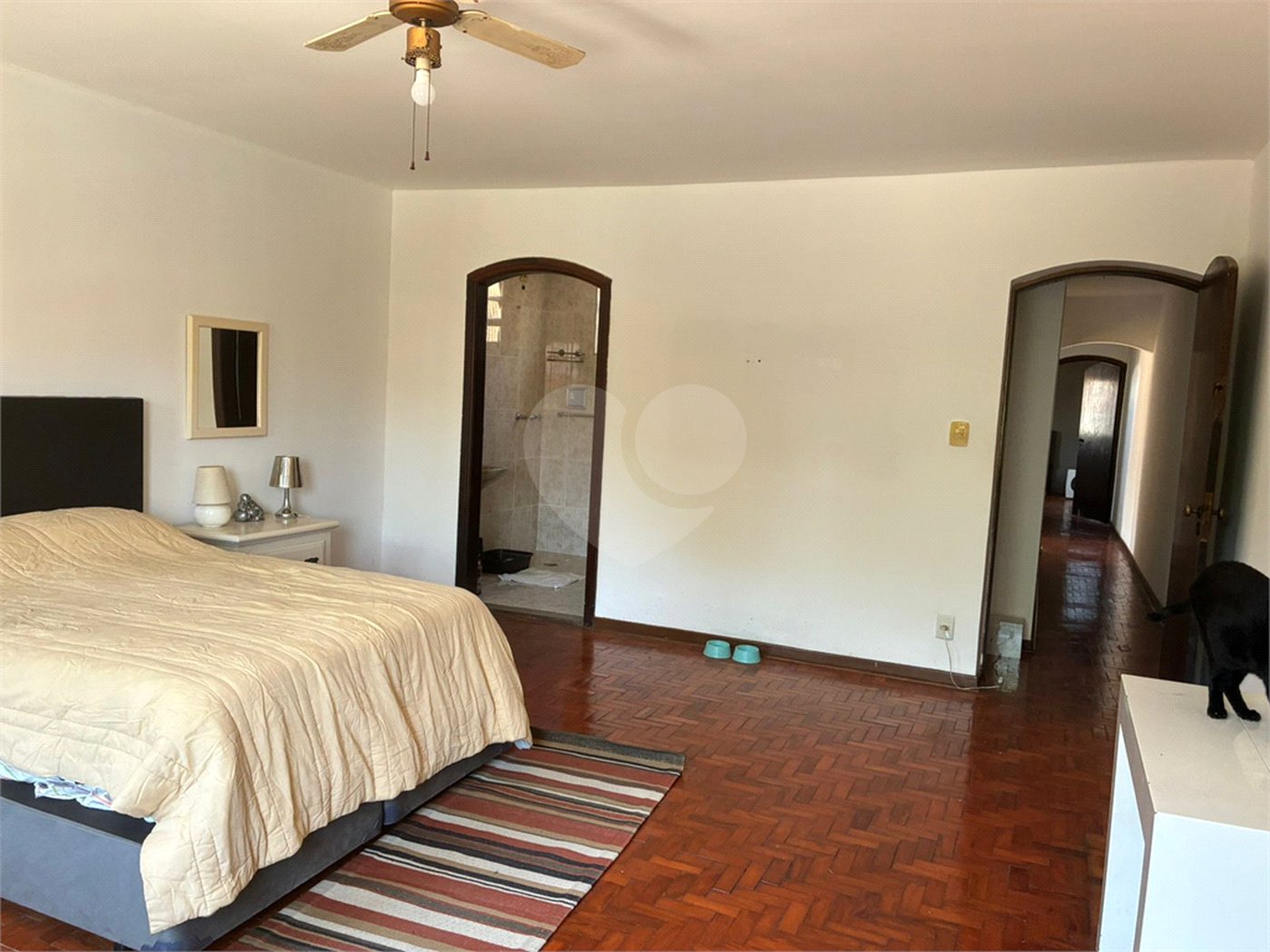 Sobrado à venda com 4 quartos, sendo 1 suíte, em Vila Guilherme, São Paulo, SP