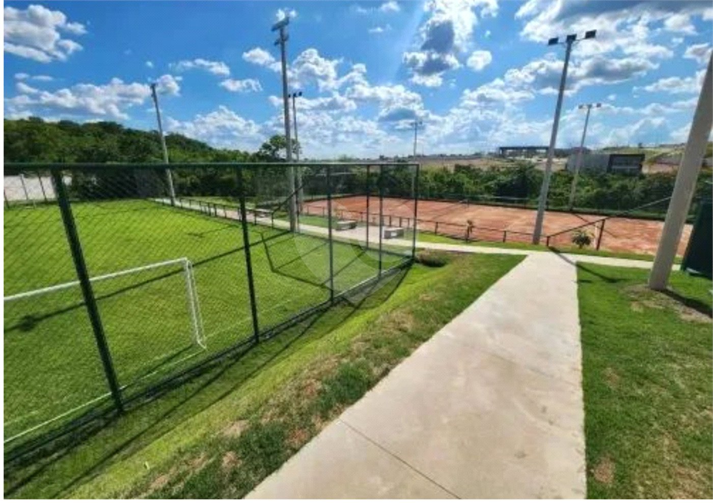 Terreno à venda no condomínio Florais Safira, Cuiabá - MT