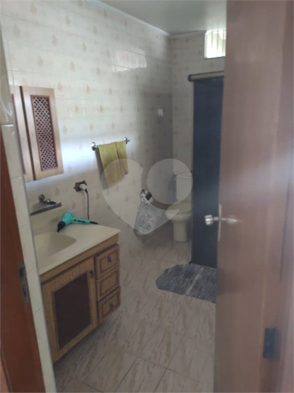 Casa à venda com 3 quartos em Horto, São Paulo, SP
