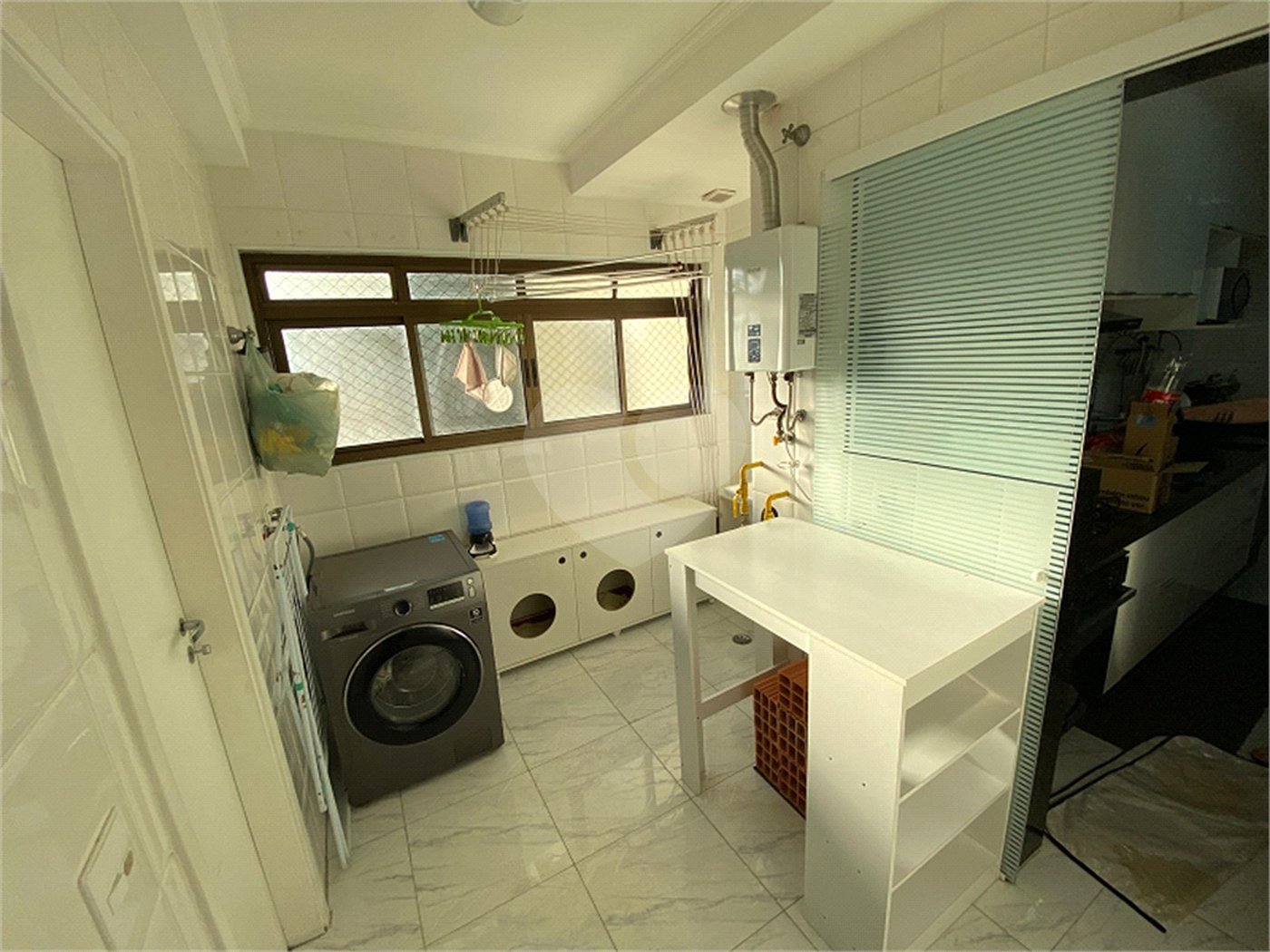 Apartamento à venda com 3 quartos, sendo 1 suíte, em Santana, São Paulo, SP