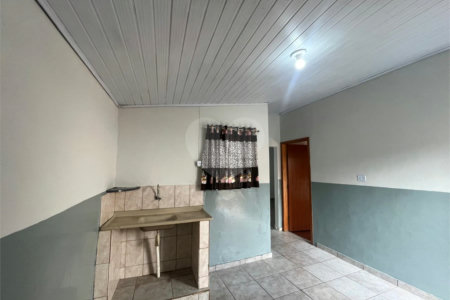 Casa à venda com 2 quartos no Centro, Itapetininga, SP