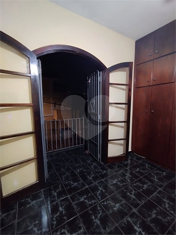 Casa à venda com 2 quartos no condomínio Casa Geminada, São Paulo - SP