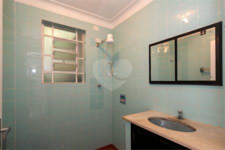 Sobrado à venda com 3 quartos, sendo 1 suíte, em Chácara Santo Antônio (zona Sul), São Paulo, SP