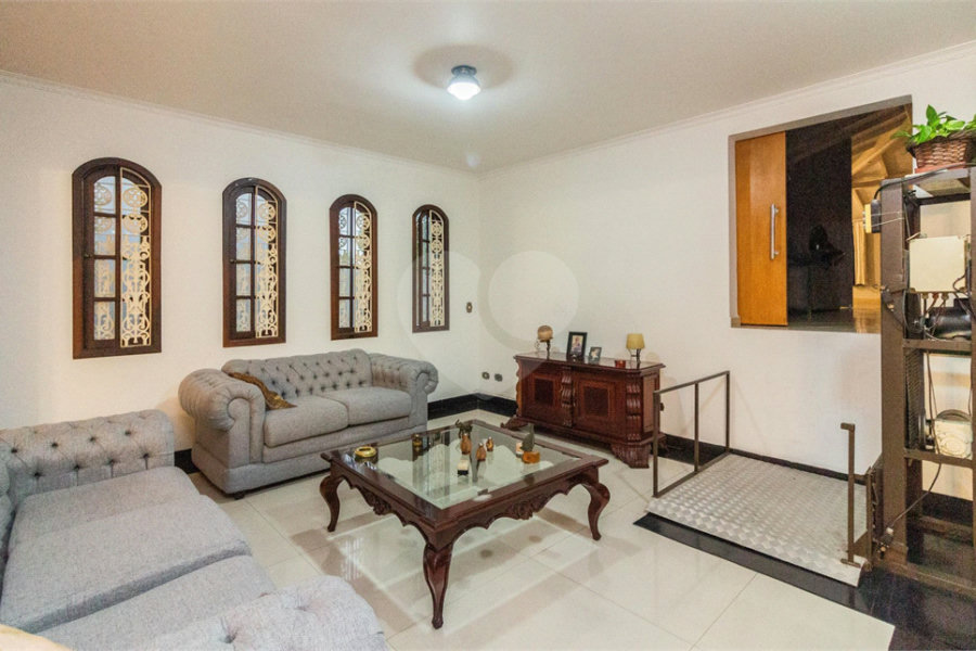 Casa à venda ou para alugar com 5 quartos, sendo 3 suítes, em Imirim, São Paulo, SP