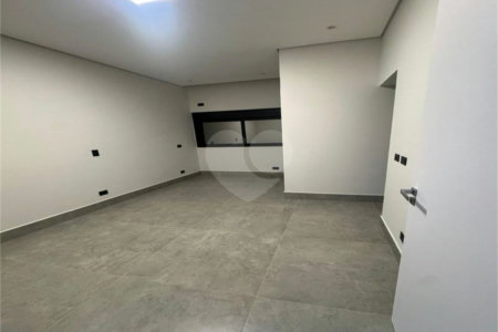 Casa à venda com 4 quartos, sendo 3 suítes,  no condomínio Alphaville Castelo, Itu - SP