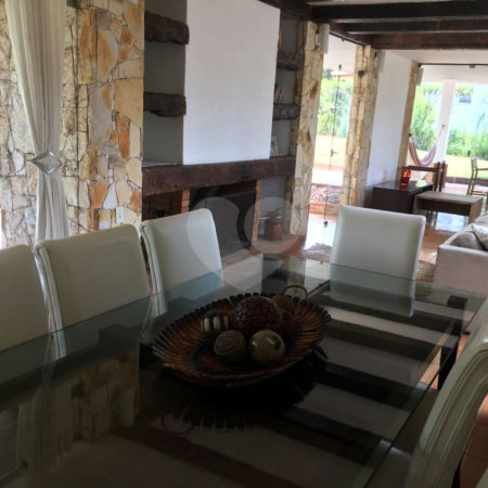 Casa à venda com 3 quartos, sendo 1 suíte, no condomínio Lago Azul, Araçoiaba da Serra - SP