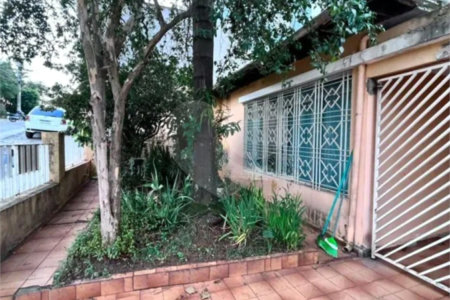 Casa Térrea à venda com 3 quartos em Vila Pereira Barreto, São Paulo, SP