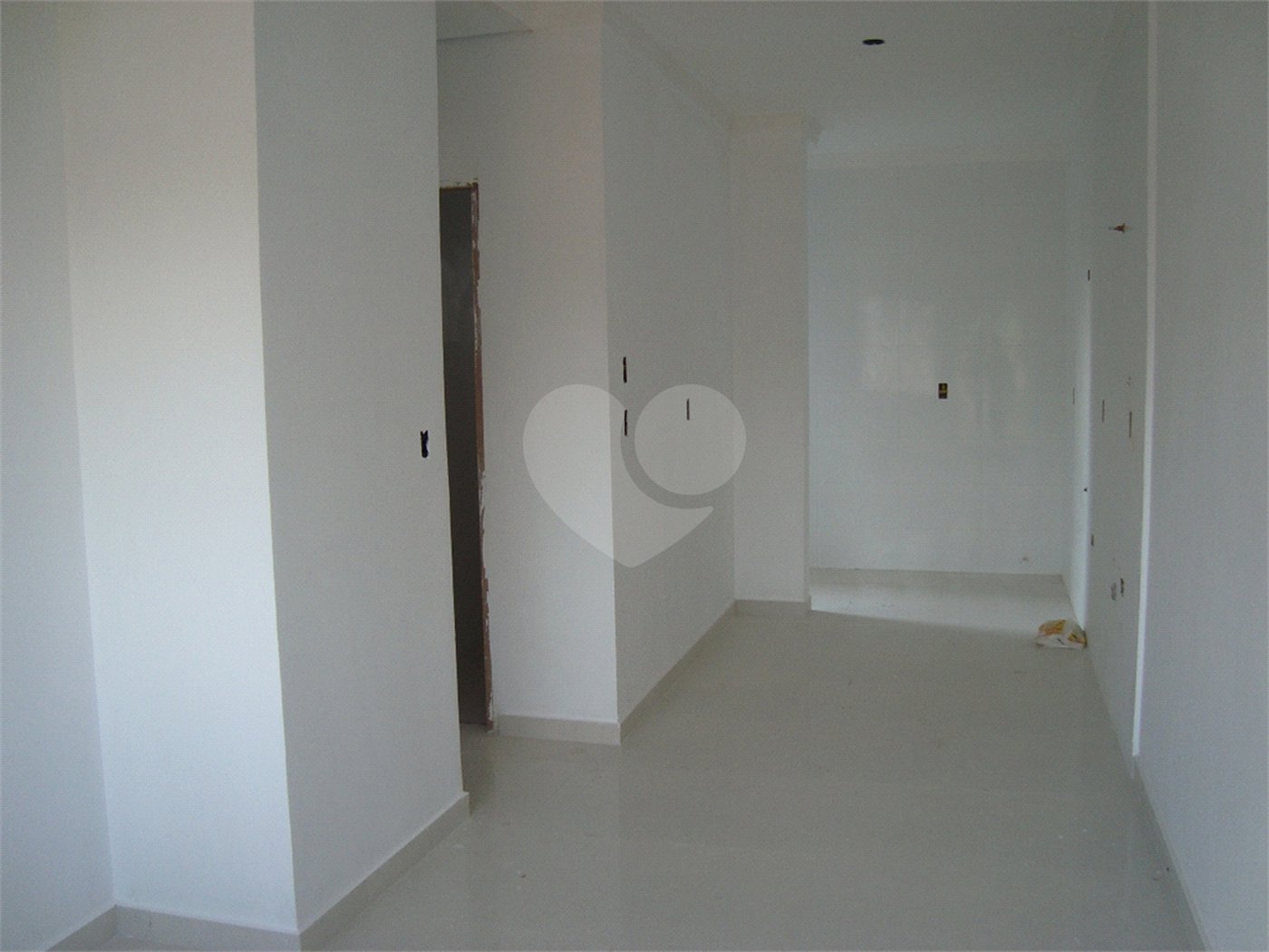 Casa à venda com 2 quartos no condomínio Garda, São Paulo - SP