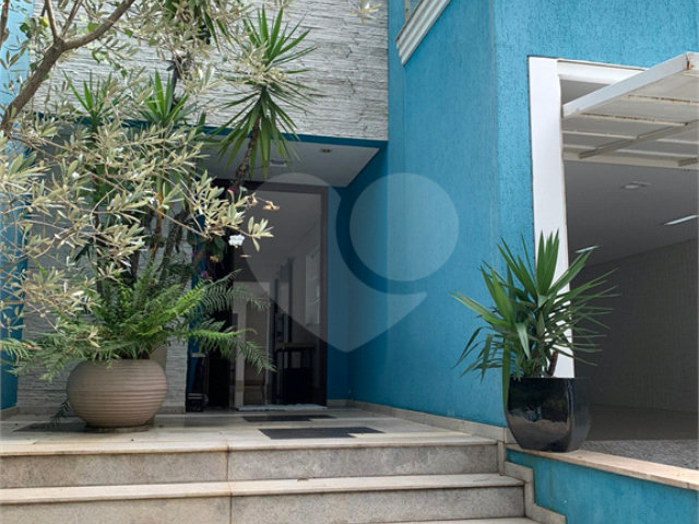 Casa à venda com 4 suítes em Santana, São Paulo, SP