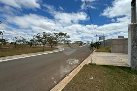 Terreno à venda em Vila Mazzei, Itapetininga, SP