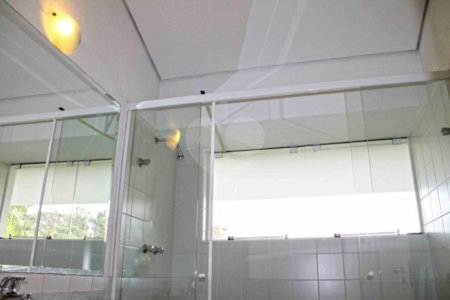 Casa à venda com 3 quartos, sendo 1 suíte, em Guarapiranga, São Paulo, SP