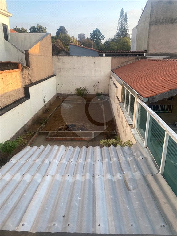 Sobrado à venda ou para alugar com 3 quartos, sendo 1 suíte, em Vila Carrão, São Paulo, SP