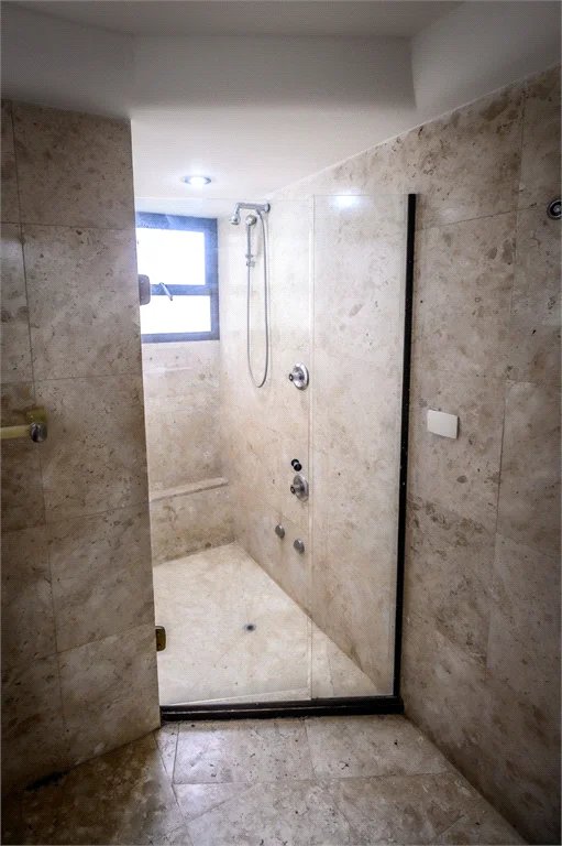 VENDE ALTO PADRÃO - APTO 220.00M² - 3 DORMS. 3 SUÍTES 3 VAGAS - MORUMBI