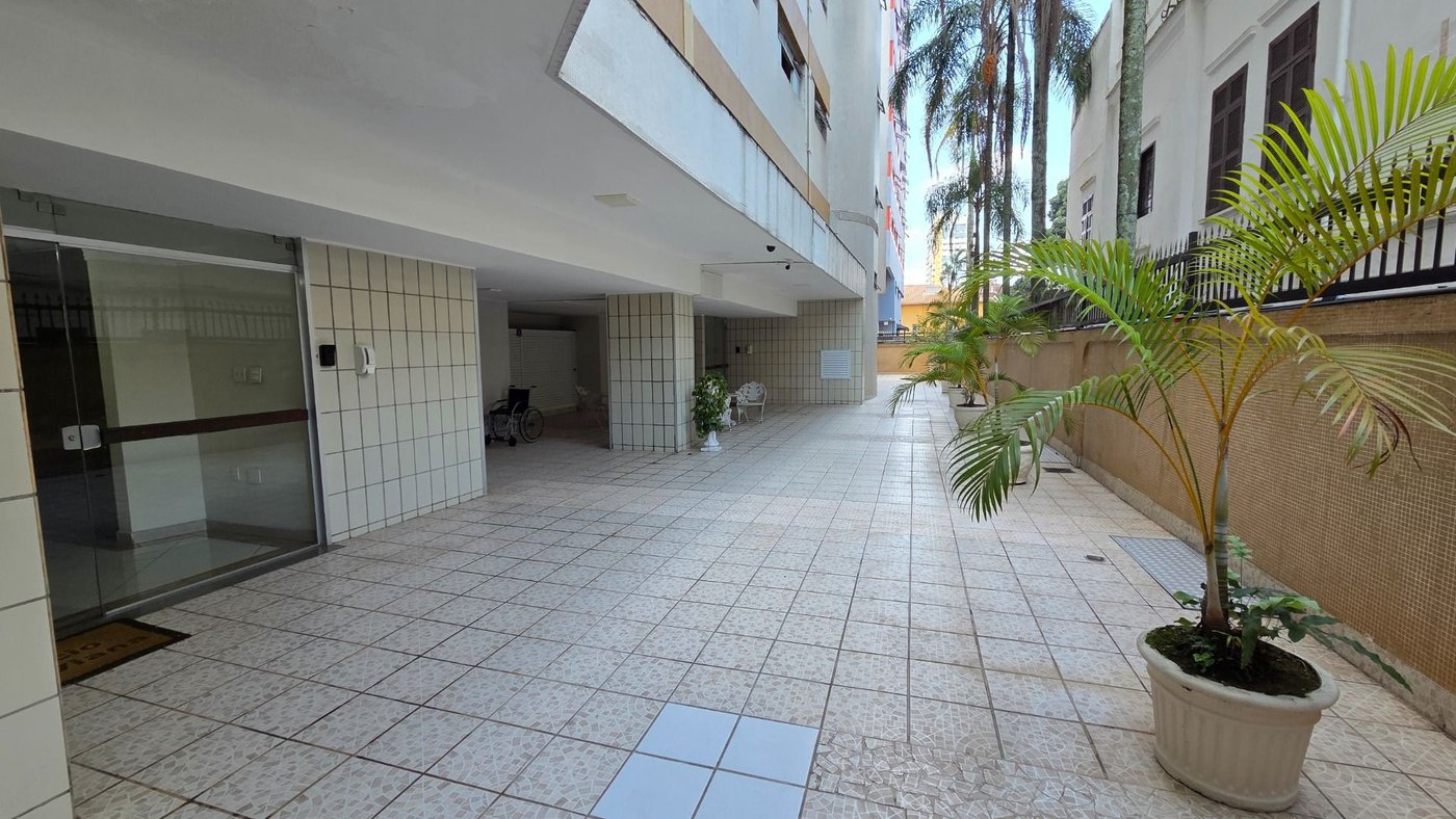 Apartamento com 3 dormitórios à venda, 105 m² por R$ 740.000,00 - Boqueirão - Santos/SP