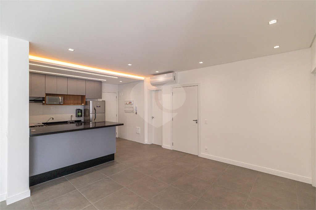 Apartamento para alugar com 2 suítes em Vila Olímpia, São Paulo, SP