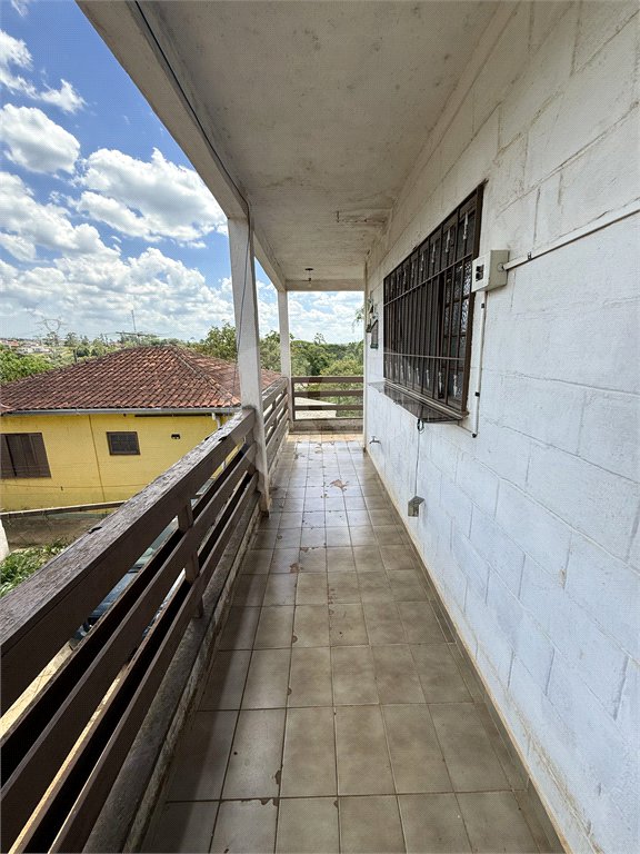 Chácara à venda com 3 quartos em Parque das Varinhas, Mogi das Cruzes, SP