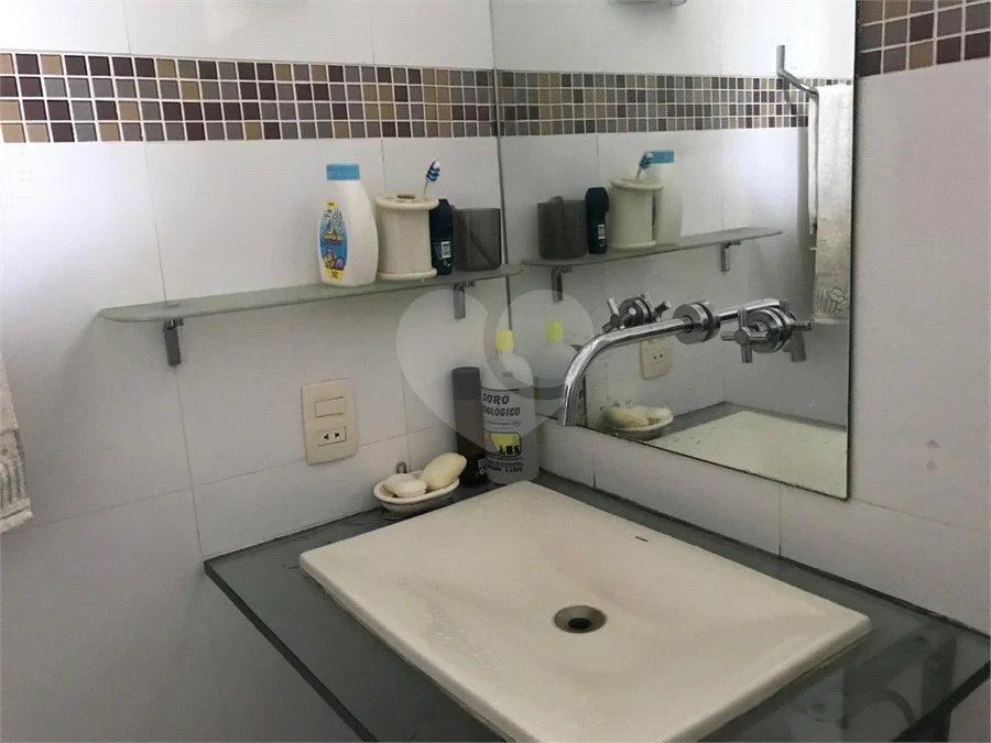 SOBRADO ALTO PADRÂO COND.PARQUE SABARA