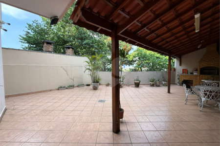 Sobrado à venda com 3 quartos, sendo 1 suíte, em Tucuruvi, São Paulo, SP