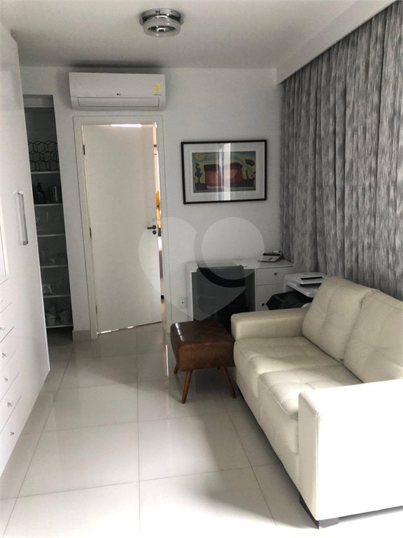 Apartamento à venda com 1 quarto em Vila Mariana, São Paulo, SP