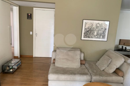 Apartamento à venda com 3 suítes em Alto da Lapa, São Paulo, SP