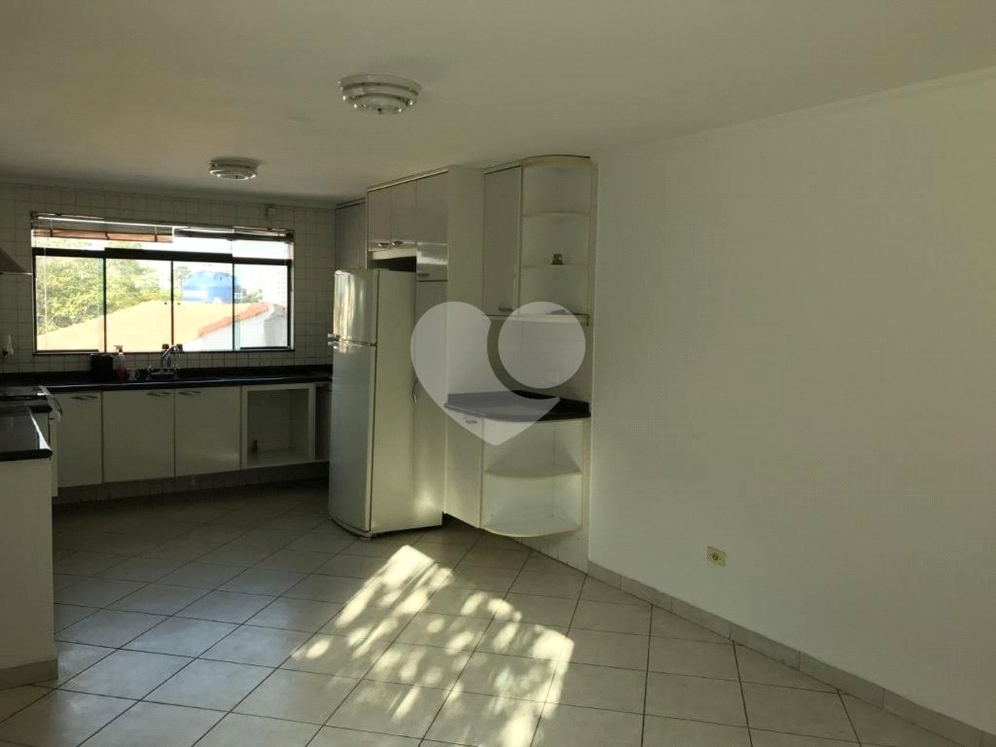 Casa à venda com 3 quartos, sendo 1 suíte,  em Vila Irmãos Arnoni, São Paulo, SP