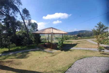 Terreno à venda no condomínio Residencial Solar São Judas Tadeu, Piracaia - SP