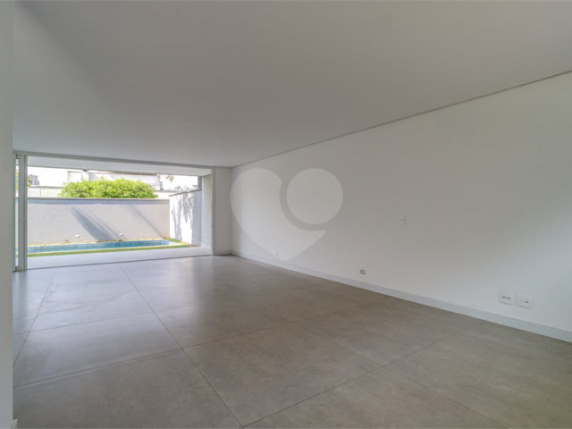 Casa à venda com 4 suítes no condomínio Jamestown, São Paulo - SP