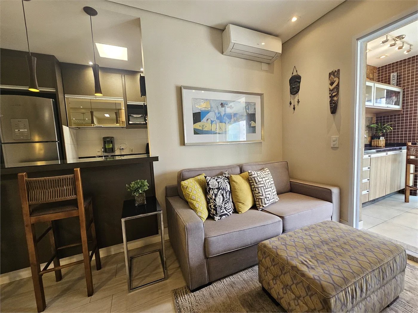 Apartamento para alugar com 2 quartos, sendo 1 suíte, em Jardim das Acácias, São Paulo, SP