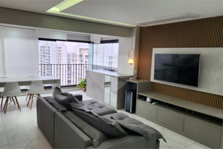 Apartamento à venda com 2 suítes em Tatuapé, São Paulo, SP