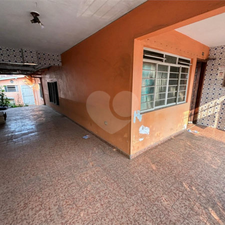 Casa à venda com 2 quartos no Centro, Salto, SP