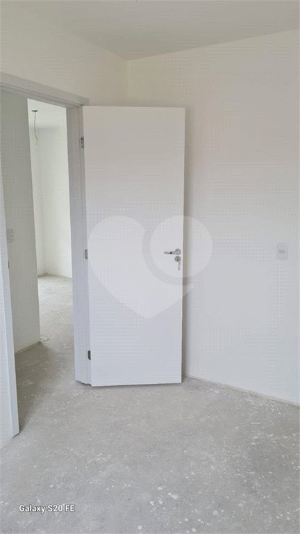 Apartamento à venda com 3 quartos, sendo 1 suíte, em Vila Galvão, Guarulhos, SP