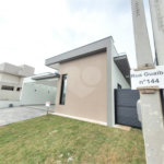 Casa à venda com 3 quartos, sendo 1 suíte, no condomínio Residencial Lagos D Icarai, Salto - SP