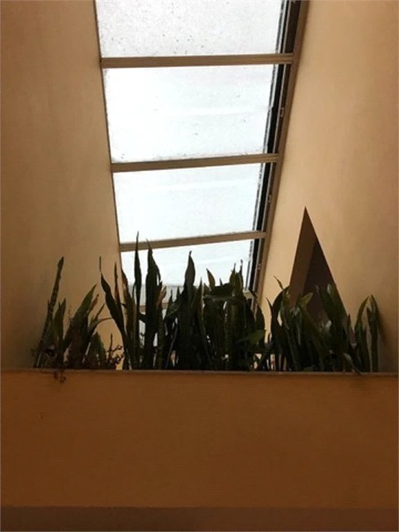 Sobrado à venda com 3 suítes em Lar São Paulo, São Paulo, SP