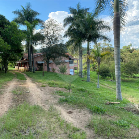 Casa à venda com 3 suítes em Alpes D'ouro, Bom Jesus dos Perdões, SP