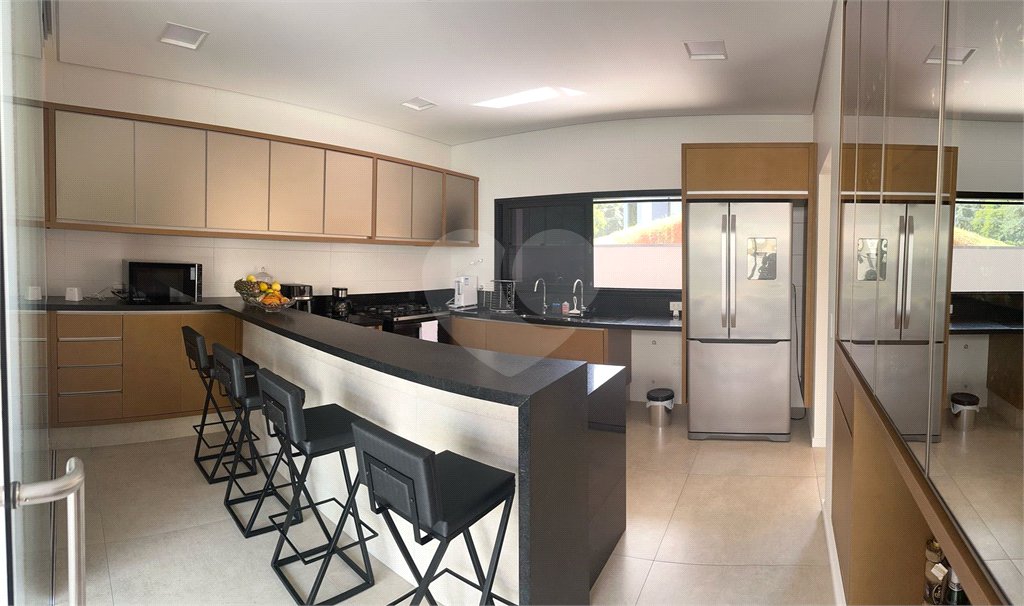 Casa à venda com 5 suítes no condomínio Porto de Atibaia, Atibaia - SP
