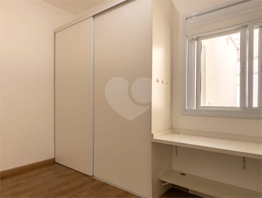 Casa à venda com 3 quartos, sendo 1 suíte, no condomínio Golden Park Residence II, Sorocaba - SP