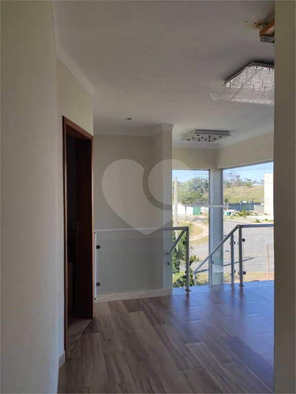 Casa à venda com 4 quartos, sendo 3 suítes,  no condomínio Aruã Brisas II, Mogi das Cruzes - SP