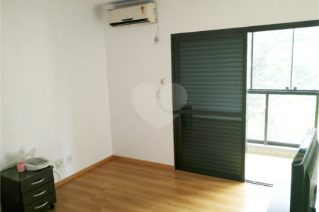 Apartamento à venda com 3 suítes em Morumbi, São Paulo, SP
