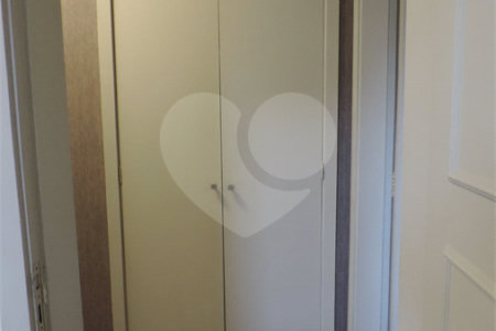 Apartamento à venda com 2 quartos, sendo 1 suíte,  em Indianópolis, São Paulo, SP