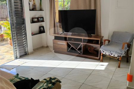 Casa Térrea à venda com 2 quartos, sendo 1 suíte, em Santa Teresinha, São Paulo, SP