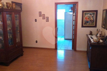 Apartamento à venda com 3 quartos, sendo 1 suíte, em Lapa, São Paulo, SP