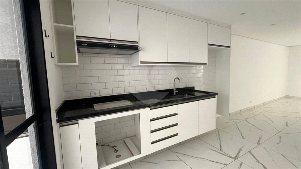 Sobrado à venda ou para alugar com 3 quartos, sendo 1 suíte, em Jardim dos Pinheiros, Atibaia, SP