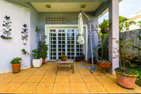 Sobrado à venda ou para alugar com 4 quartos, sendo 3 suítes, em Vila Madalena, São Paulo, SP