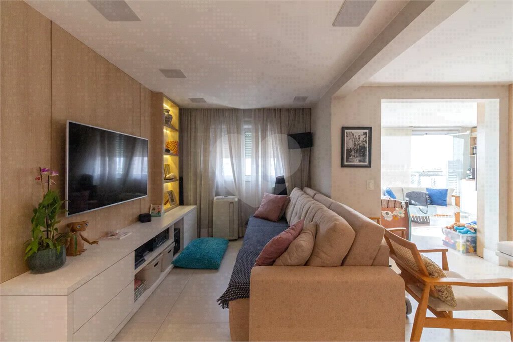 Apartamento à venda com 2 quartos, sendo 1 suíte,  em Vila Sônia, São Paulo, SP