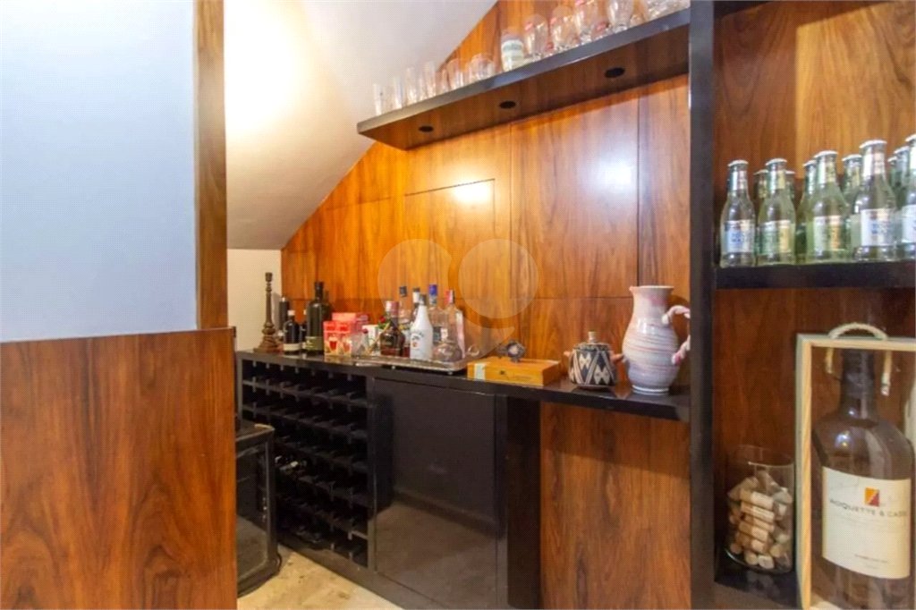 Casa à venda ou para alugar com 4 suítes no condomínio Araucárias, São Paulo - SP