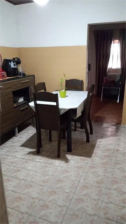 Casa à venda com 5 quartos em Jardim Mazza, São Paulo, SP