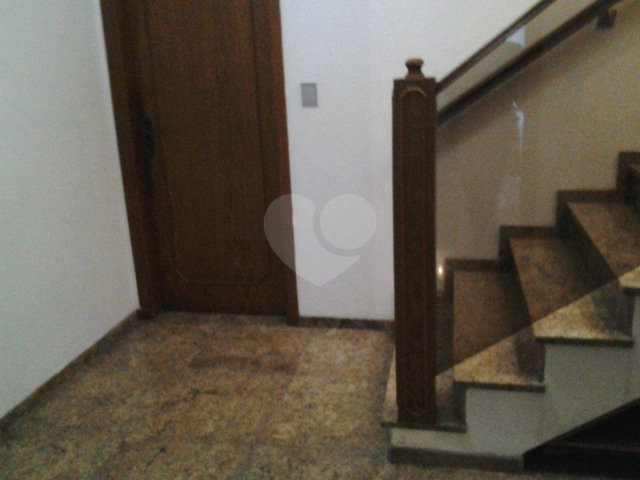Sobrado à venda com 4 quartos, sendo 1 suíte,  em Palmas do Tremembé, São Paulo, SP