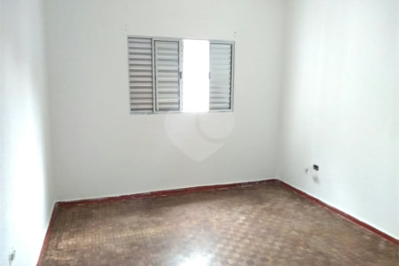 Sobrado à venda com 2 quartos em Vila Hamburguesa, São Paulo, SP